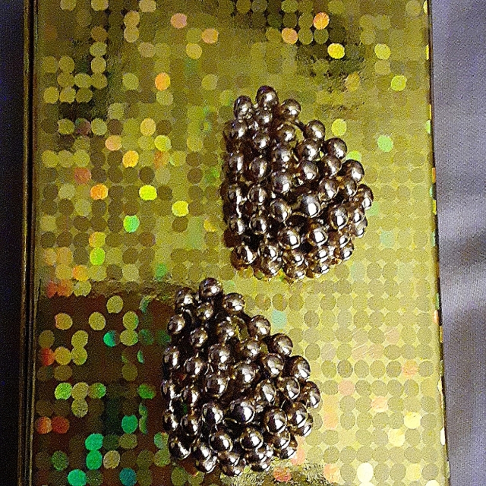 Pear Shaped Gold-tone clip back Earrings